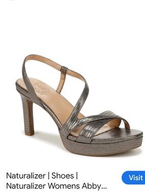 NWOT NATURALIZER s8.5 ‘Abby’ Metallic Pewter Strappy Platform Heeled Sandal